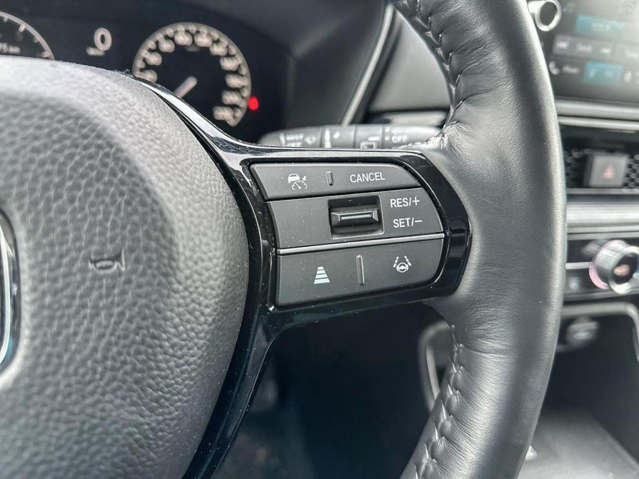 2024 Honda CR-V EX-L l Heated Seats l Power Moonroof Photo