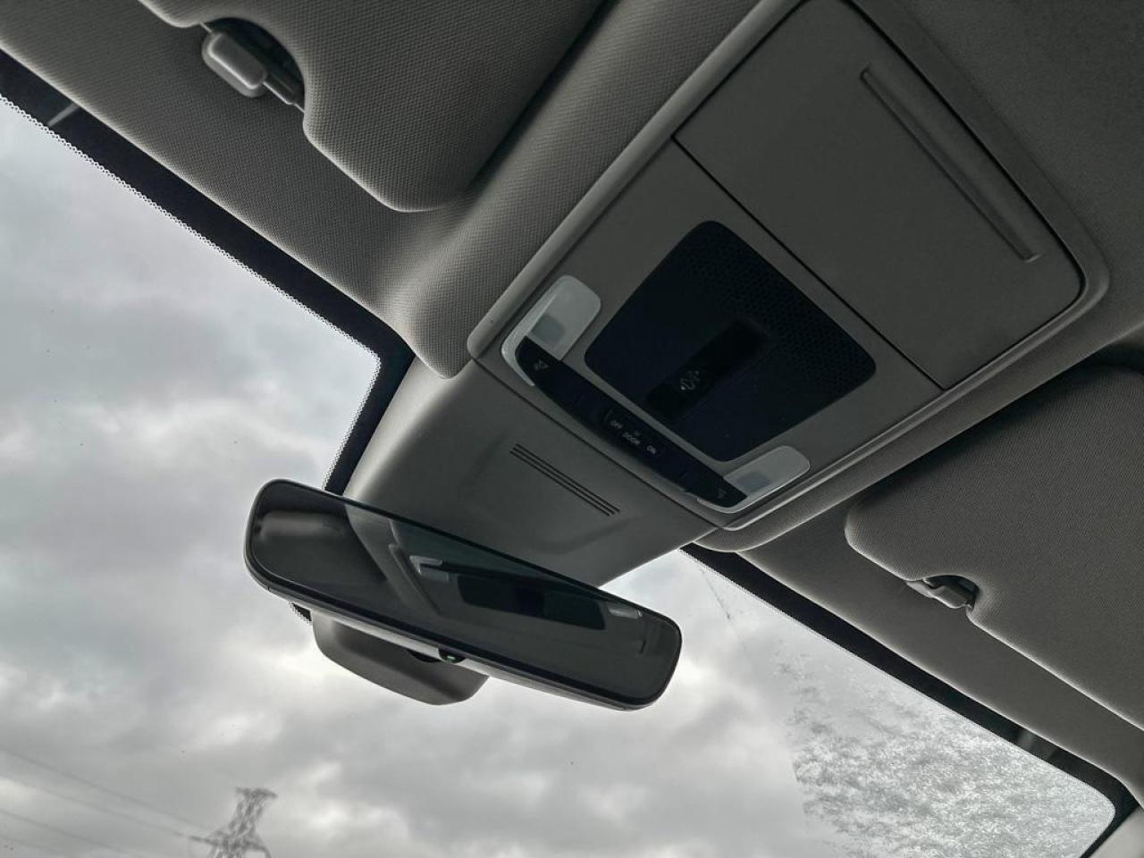 2024 Honda CR-V EX-L l Heated Seats l Power Moonroof Photo