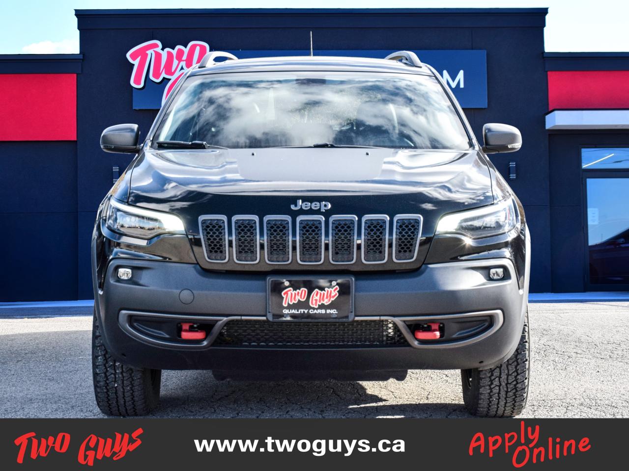 2020 Jeep Cherokee Trailhawk Elite 4x4 Leather Pano Nav Back Up Cam Photo