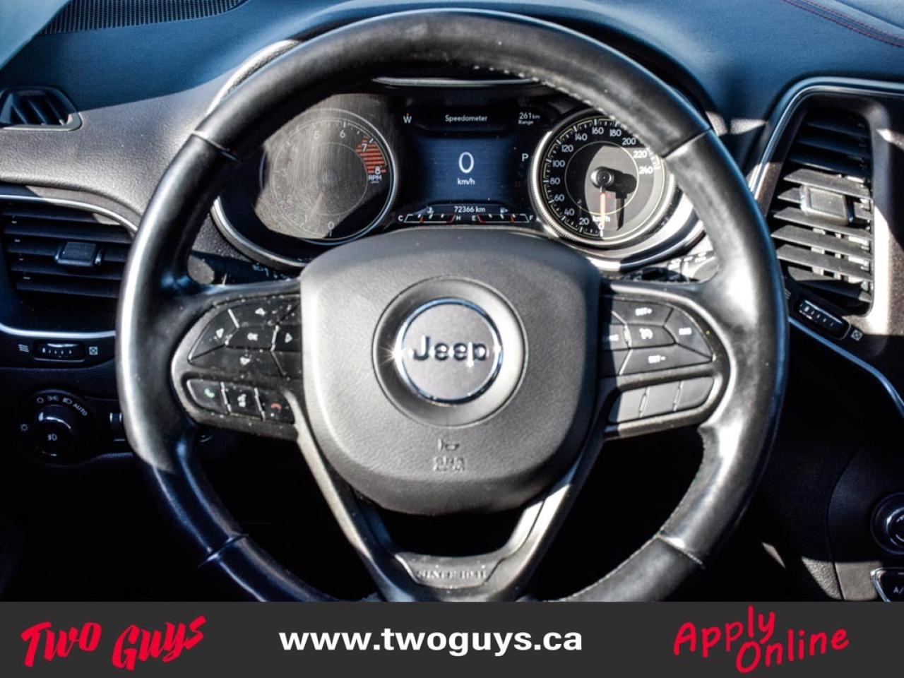 2020 Jeep Cherokee Trailhawk Elite 4x4 Leather Pano Nav Back Up Cam Photo