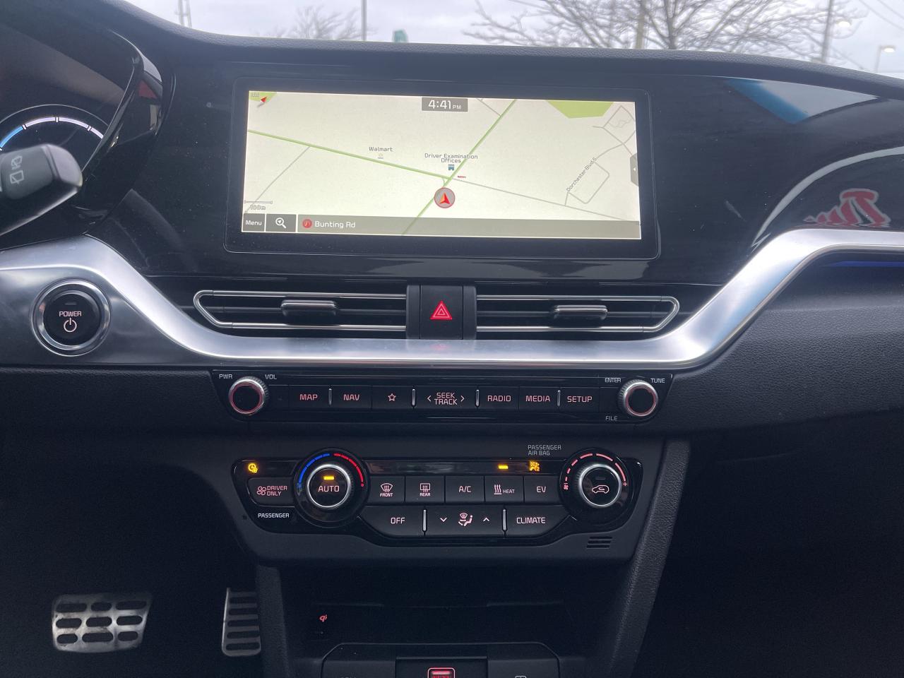 2021 Kia Niro EV SX Touring FWD Leather Sunroof Nav Back Up Camera Photo