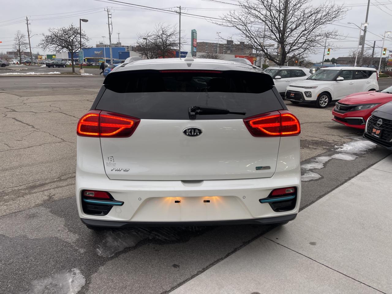 2021 Kia Niro EV SX Touring FWD Leather Sunroof Nav Back Up Camera Photo