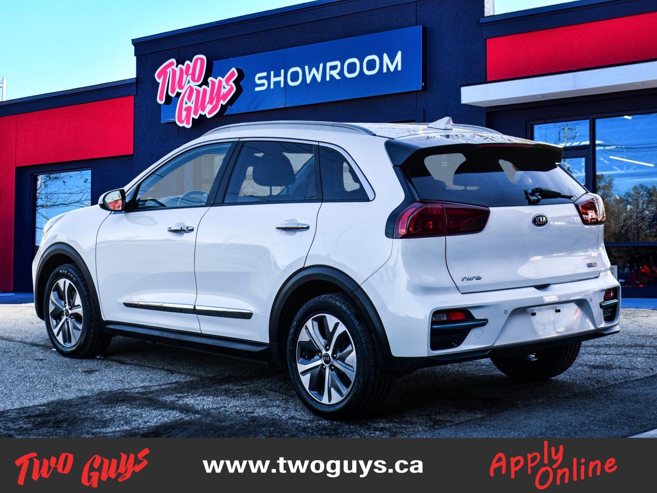 2021 Kia Niro EV SX Touring   Lthr   Sunroof   Nav   New Tires Photo3