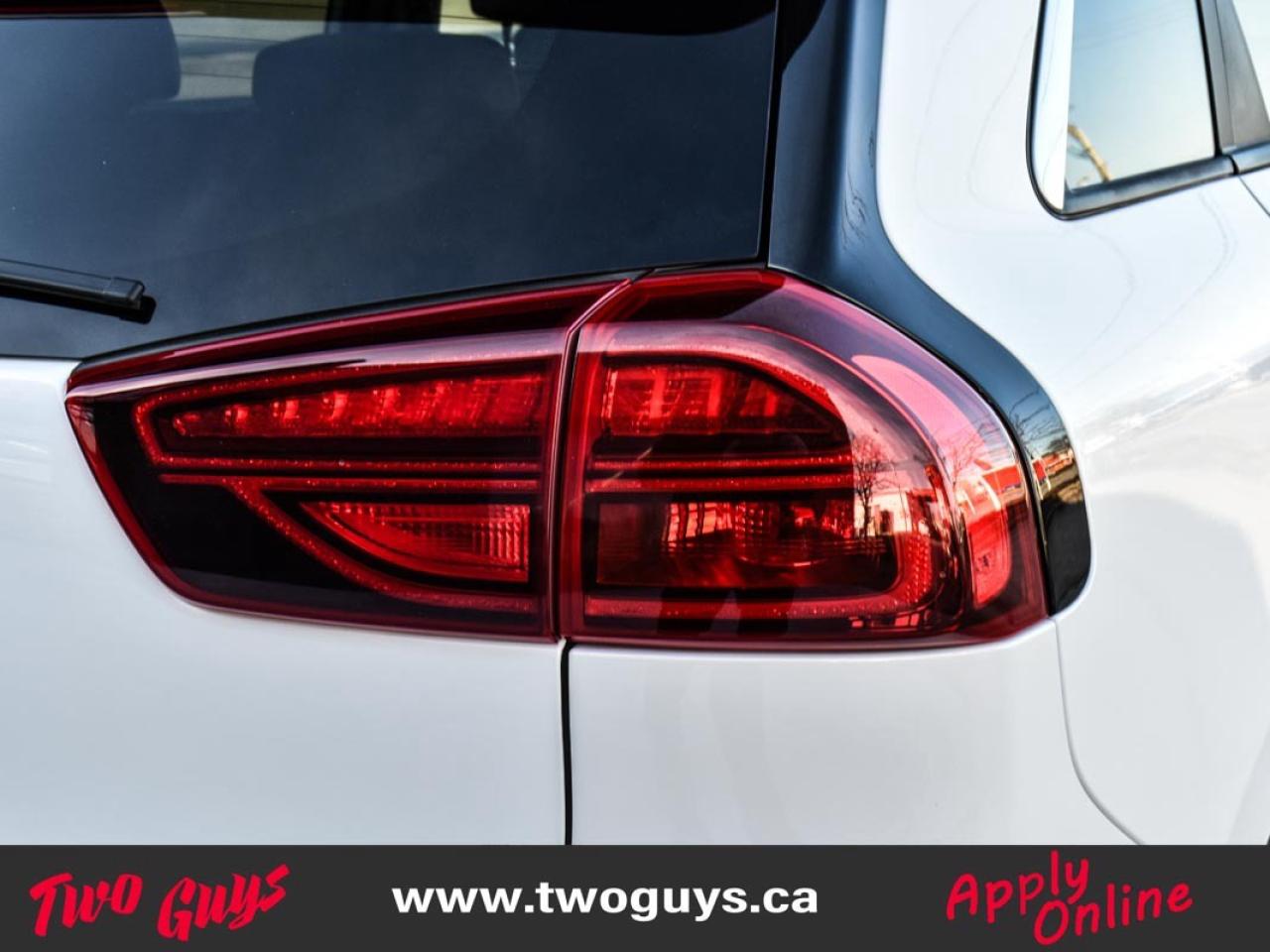 2021 Kia Niro EV SX Touring   Lthr   Sunroof   Nav   New Tires Photo