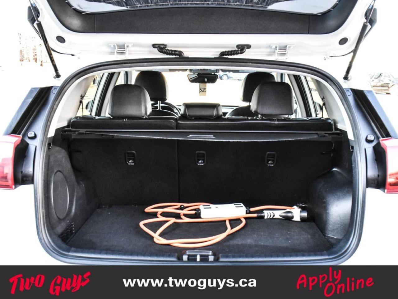 2021 Kia Niro EV SX Touring   Lthr   Sunroof   Nav   New Tires Photo