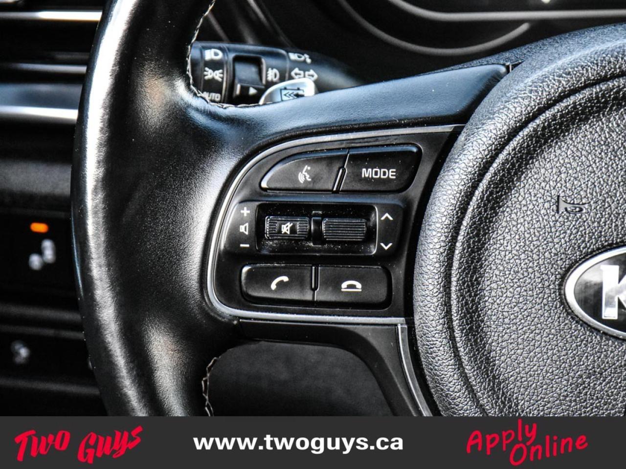 2021 Kia Niro EV SX Touring   Lthr   Sunroof   Nav   New Tires Photo