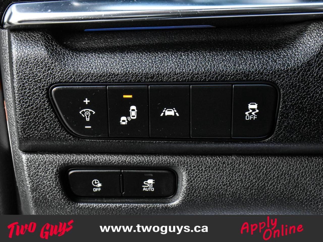 2021 Kia Niro EV SX Touring   Lthr   Sunroof   Nav   New Tires Photo