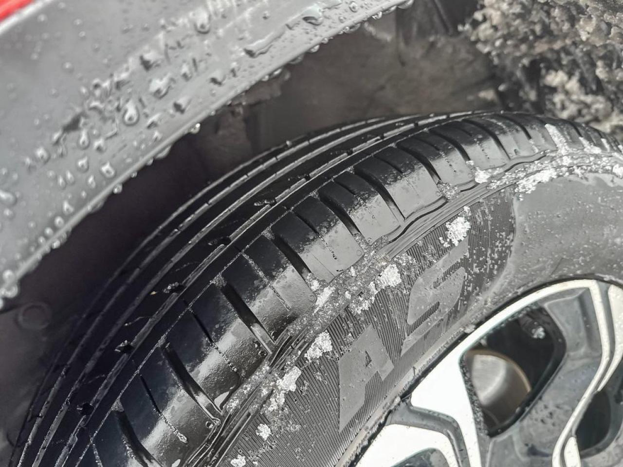 2017 Honda CR-V Touring Photo