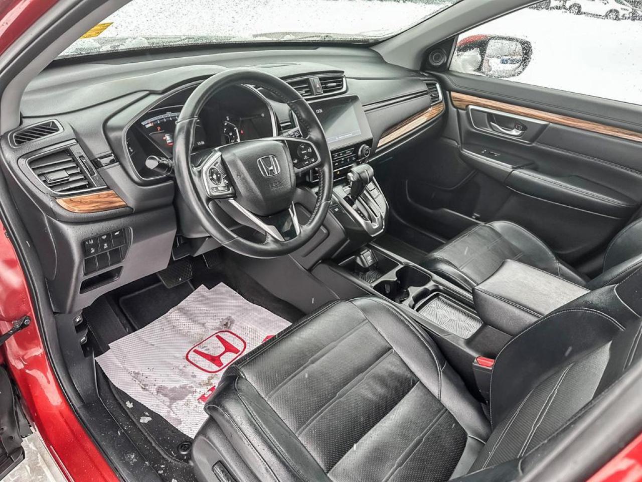 2017 Honda CR-V Touring Photo