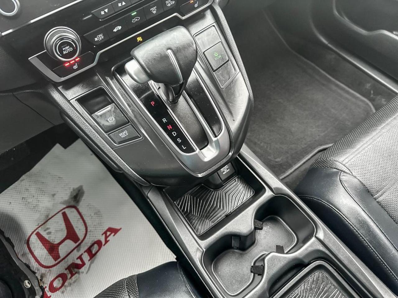 2017 Honda CR-V Touring Photo