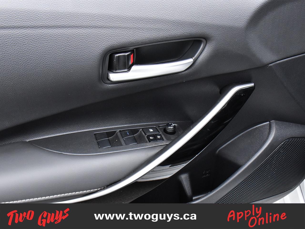 2022 Toyota Corolla XLE   LEATHER   Sunroof   Clean CF Photo