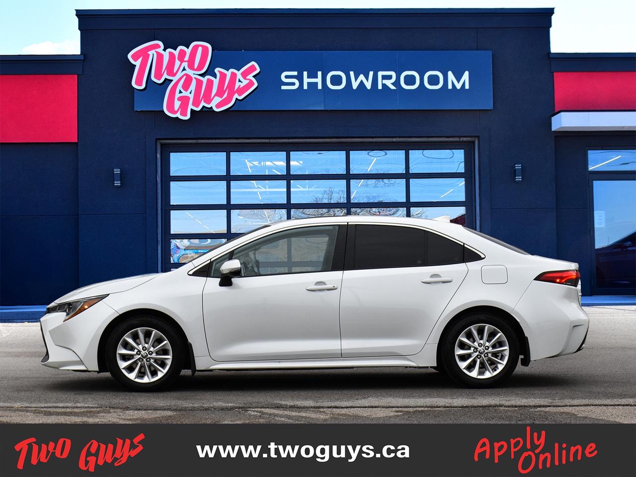 2022 Toyota Corolla XLE   LEATHER   Sunroof   Clean CF Photo