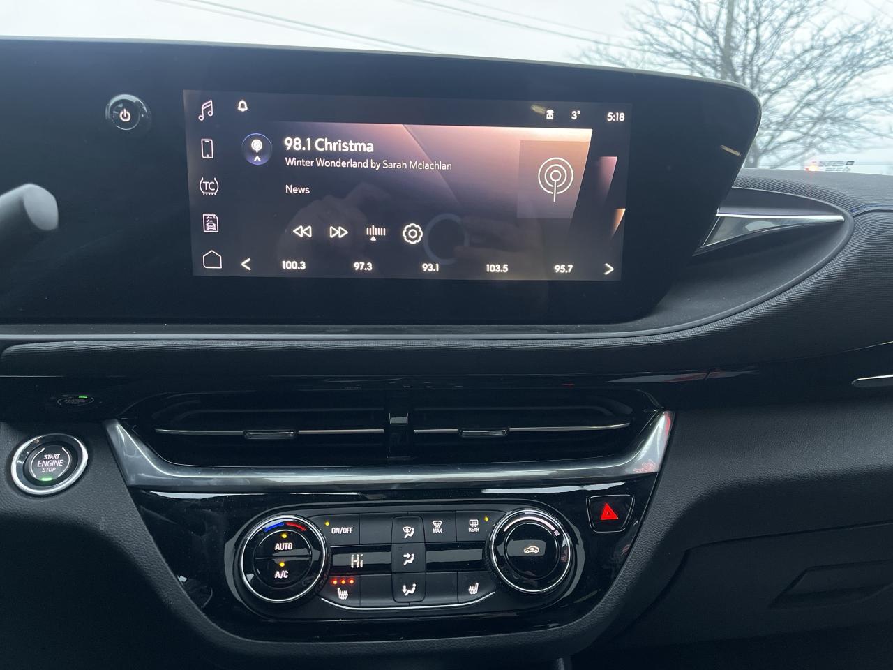 2024 Buick Envista FWD 4dr Sport Touring Remote Start Back Up Cam Photo3