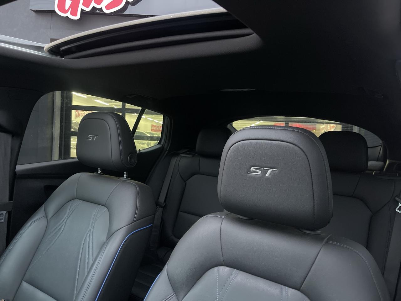 2024 Buick Envista FWD 4dr Sport Touring Remote Start Back Up Cam Photo