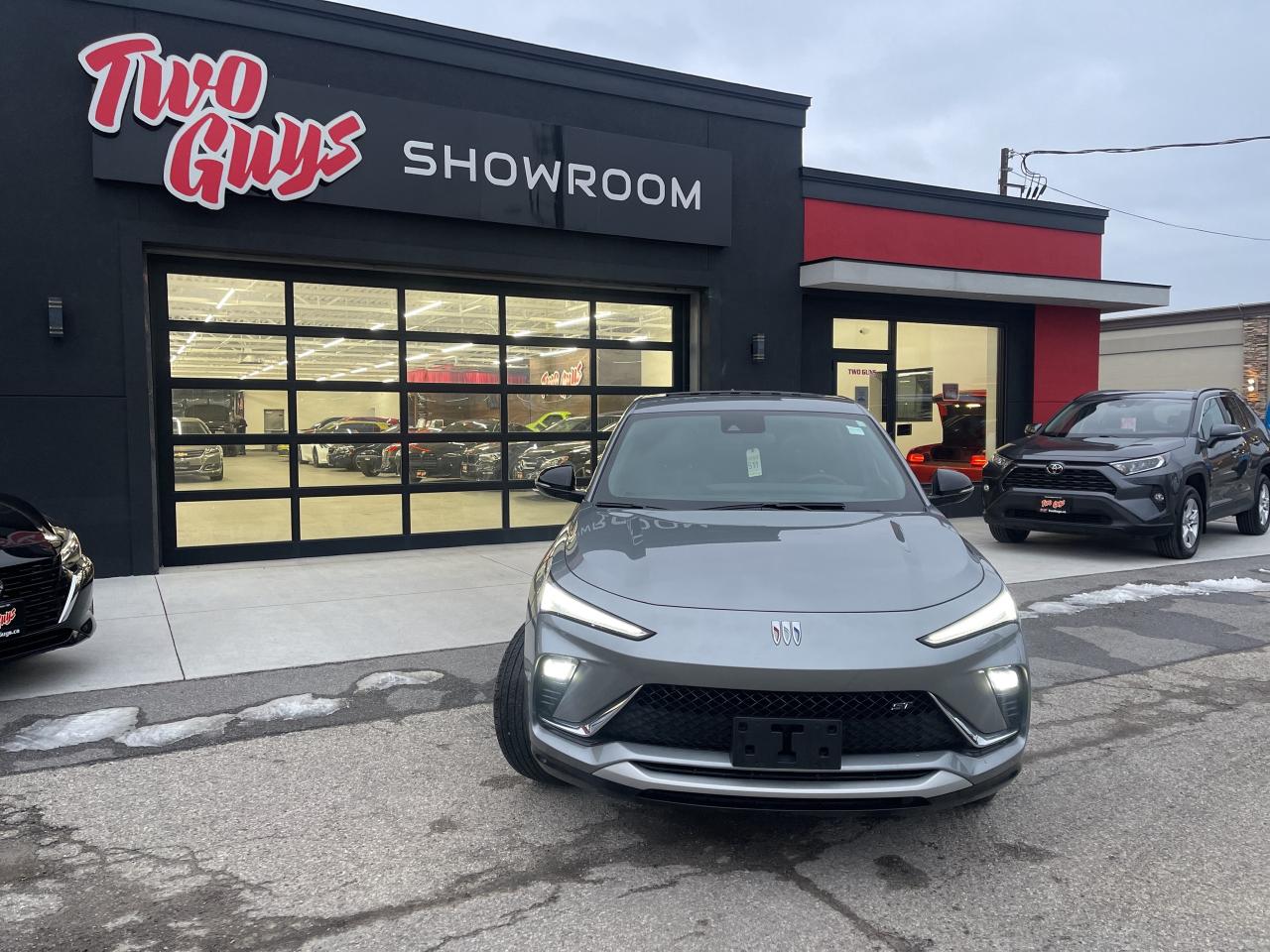 2024 Buick Envista FWD 4dr Sport Touring Remote Start Back Up Cam Photo