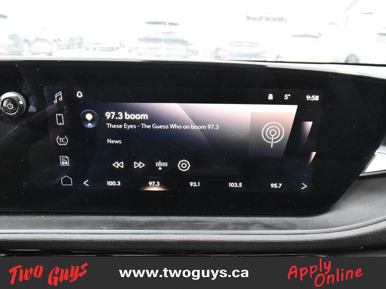 2024 Buick Envista ST   Leather   Sunroof   Lease Return Photo