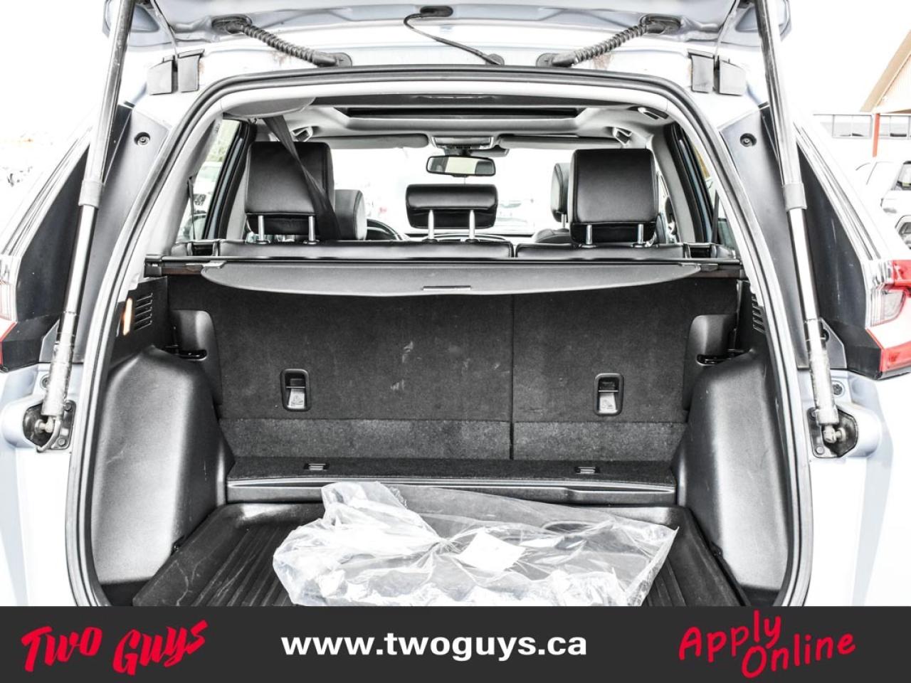 2021 Honda CR-V Touring AWD Panoroof Leather Nav Back Up Camera Photo