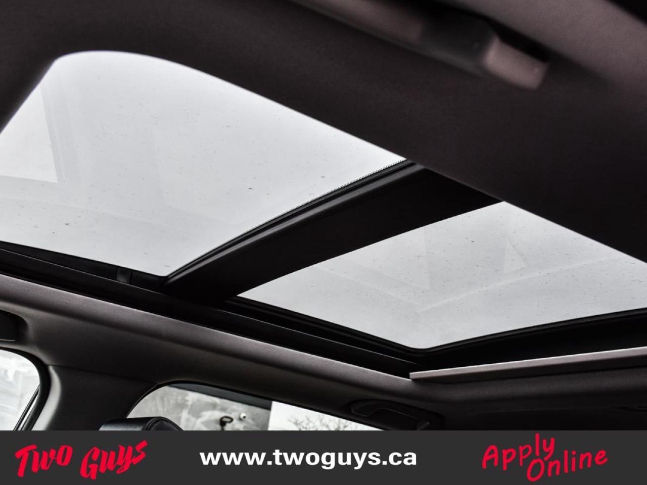 2021 Honda CR-V Touring AWD Panoroof Leather Nav Back Up Camera Photo