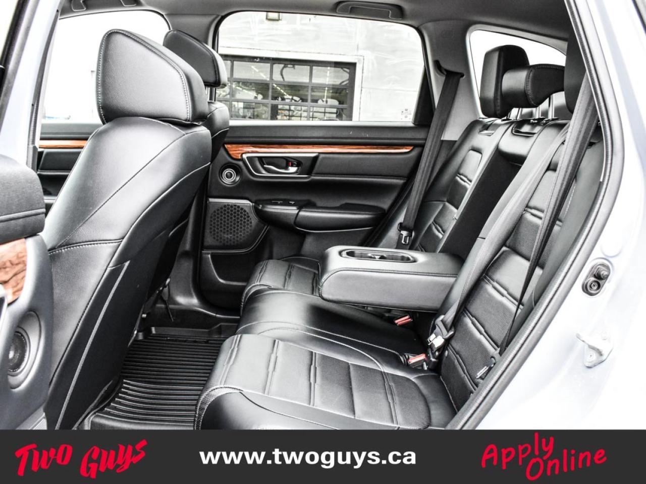 2021 Honda CR-V Touring AWD Panoroof Leather Nav Back Up Camera Photo