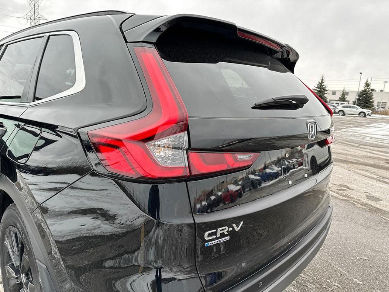 2024 Honda CR-V Hybrid Touring Photo