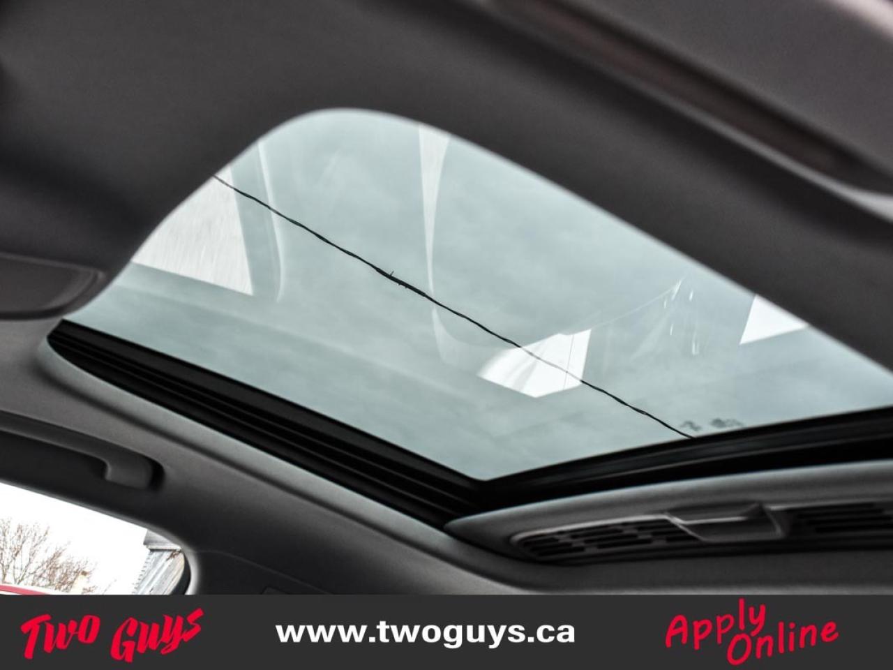 2024 Audi A4 Komfort 45 TFSI quattro AWD Leather Sunroof Photo