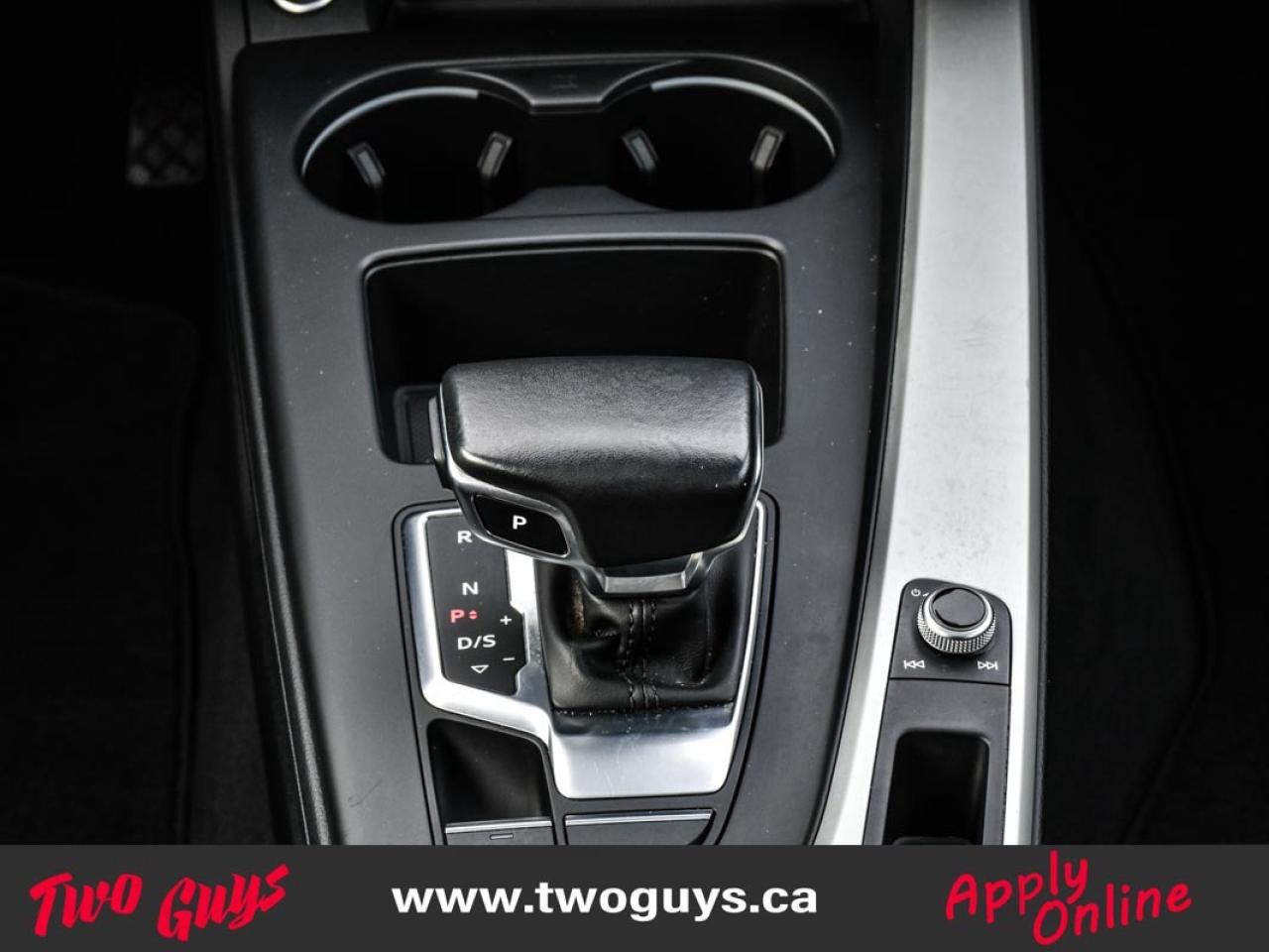 2024 Audi A4 Komfort 45 TFSI quattro AWD Leather Sunroof Photo