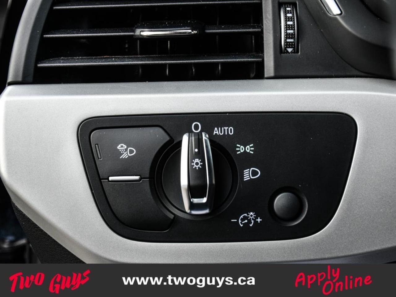 2024 Audi A4 Komfort 45 TFSI quattro AWD Leather Sunroof Photo