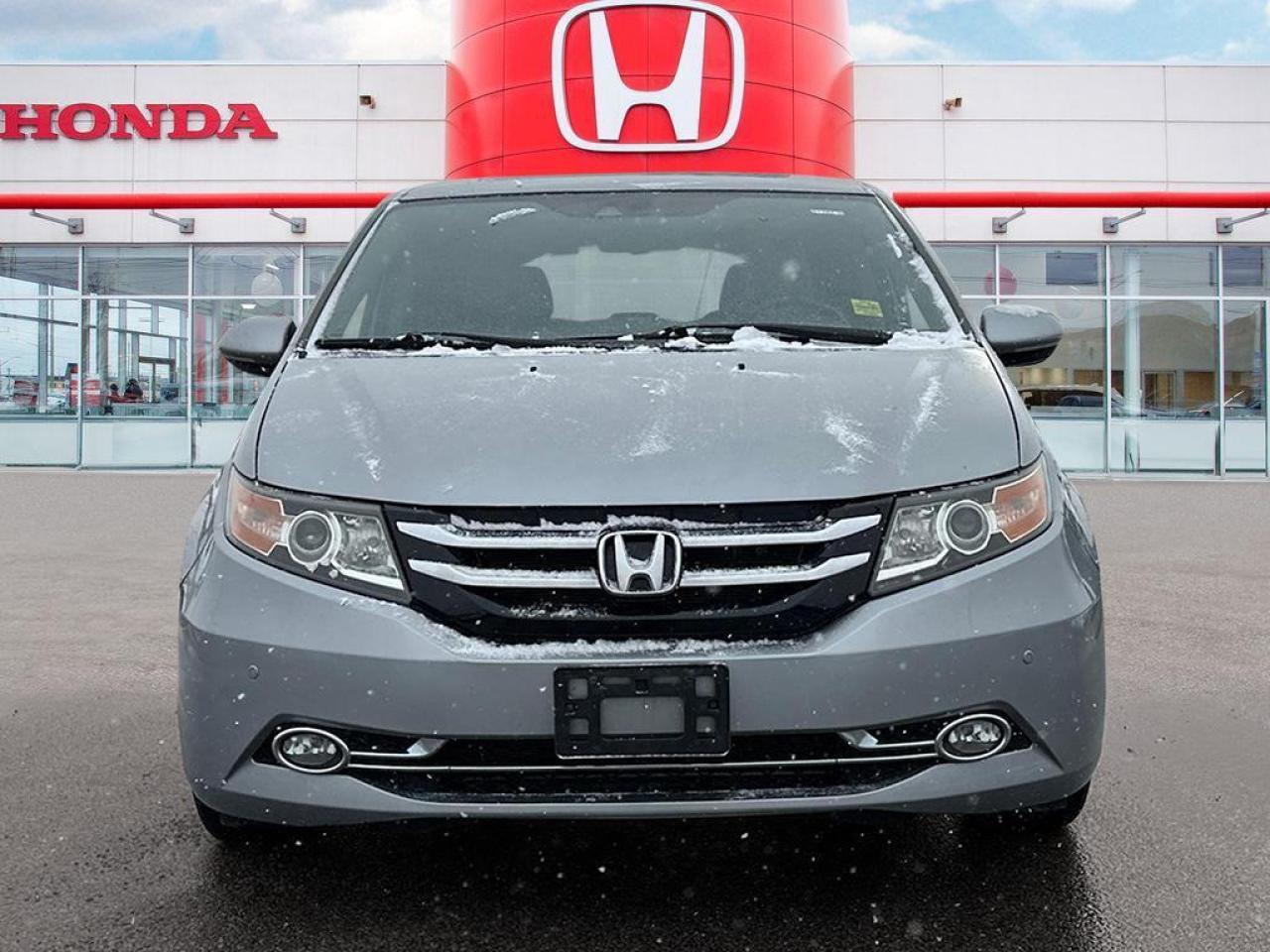 2016 Honda Odyssey Touring Photo