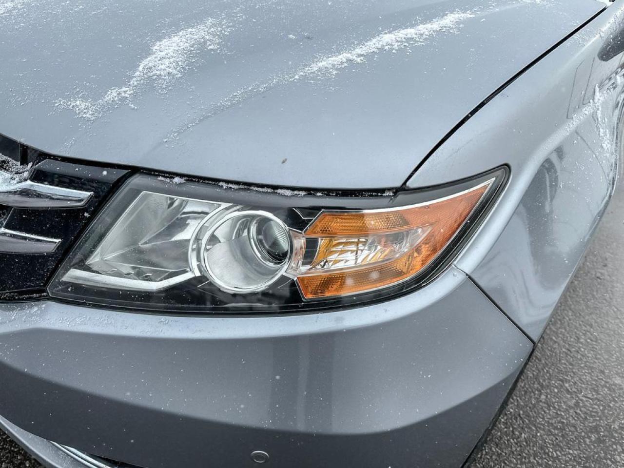 2016 Honda Odyssey Touring Photo