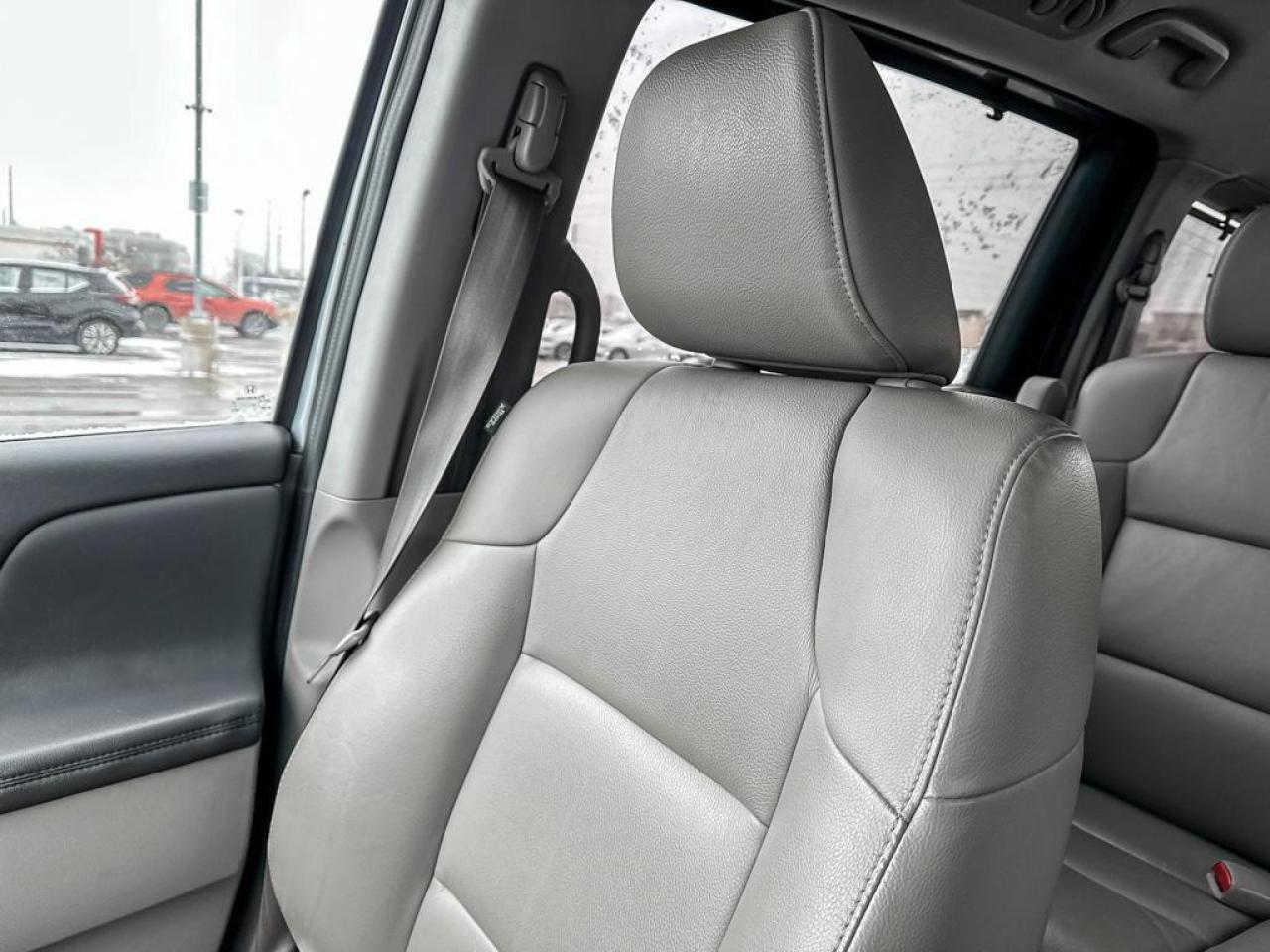 2016 Honda Odyssey Touring Photo