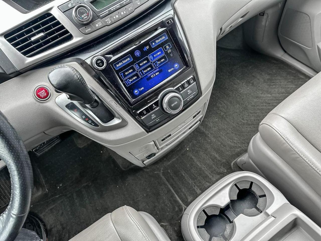 2016 Honda Odyssey Touring Photo