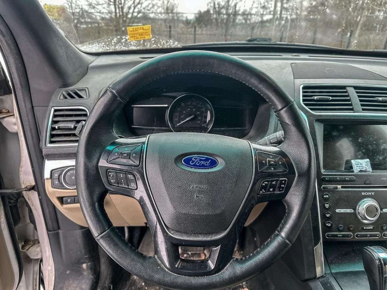 2017 Ford Explorer LIMITED Photo