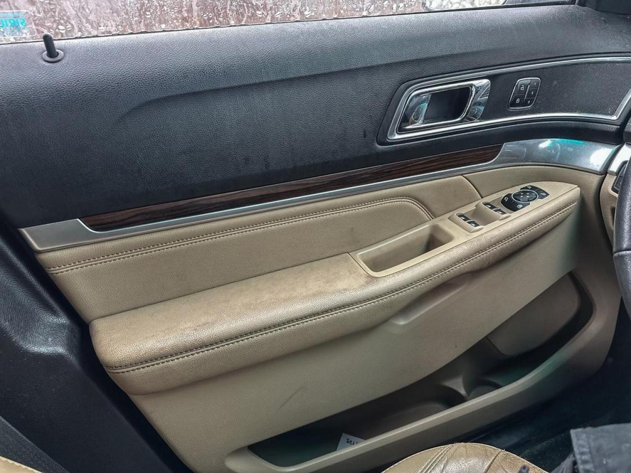 2017 Ford Explorer LIMITED Photo