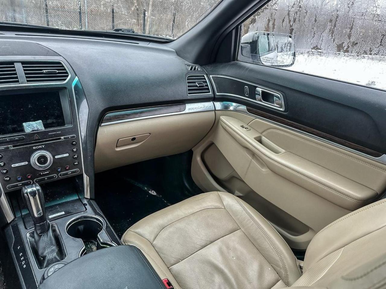 2017 Ford Explorer LIMITED Photo