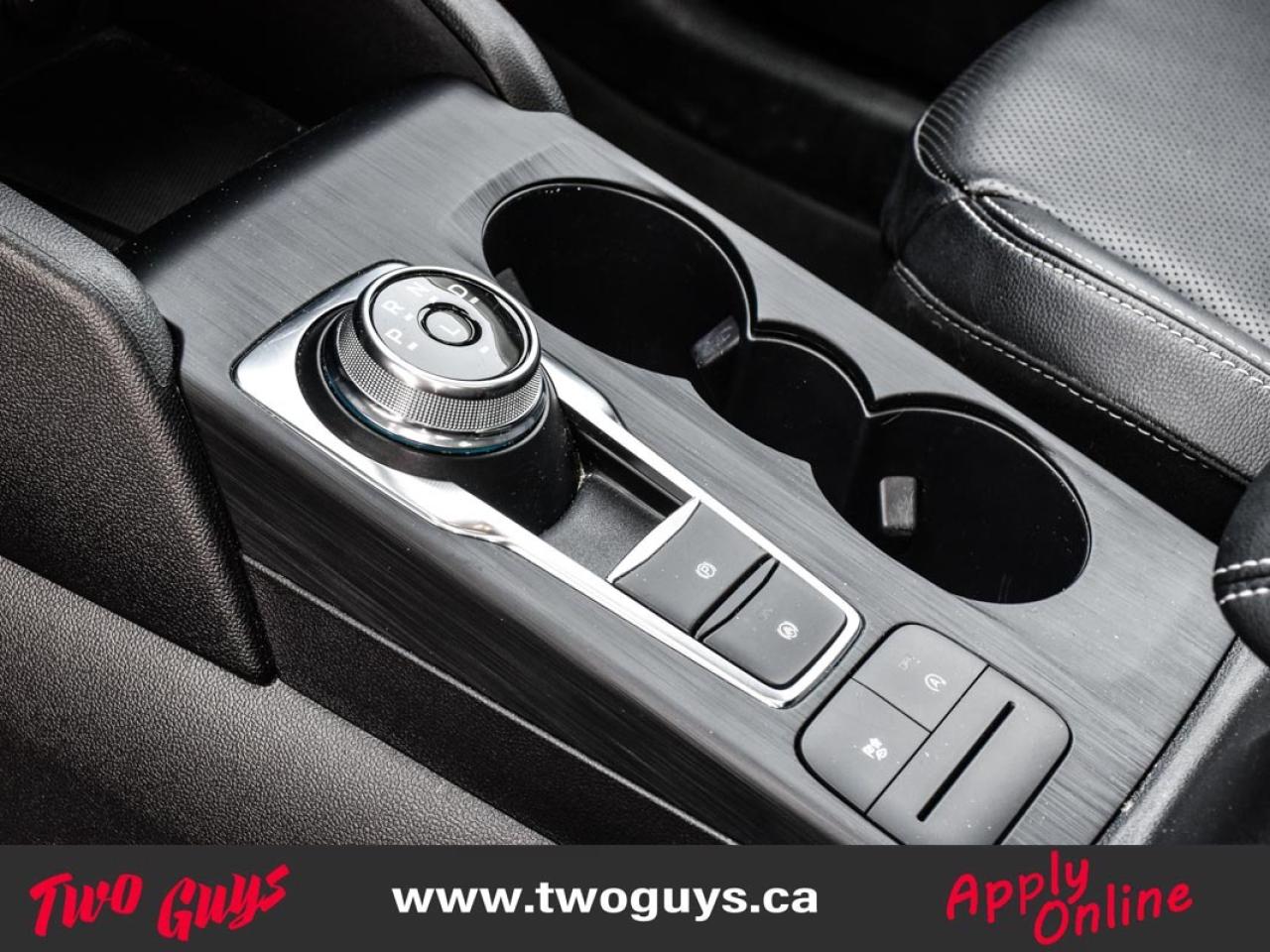 2022 Ford Escape SEL AWD 2.0L   Lthr   Panoroof   Nav   Remote Star Photo