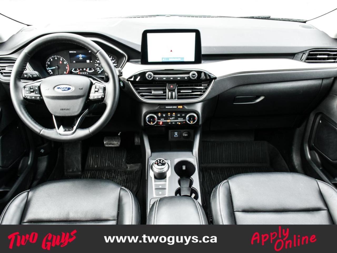 2022 Ford Escape SEL AWD 2.0L   Lthr   Panoroof   Nav   Remote Star Photo