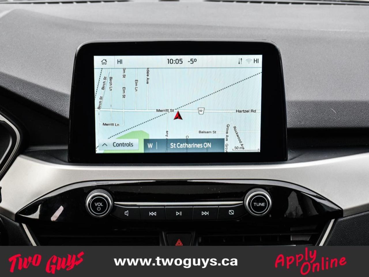 2022 Ford Escape SEL AWD 2.0L   Lthr   Panoroof   Nav   Remote Star Photo