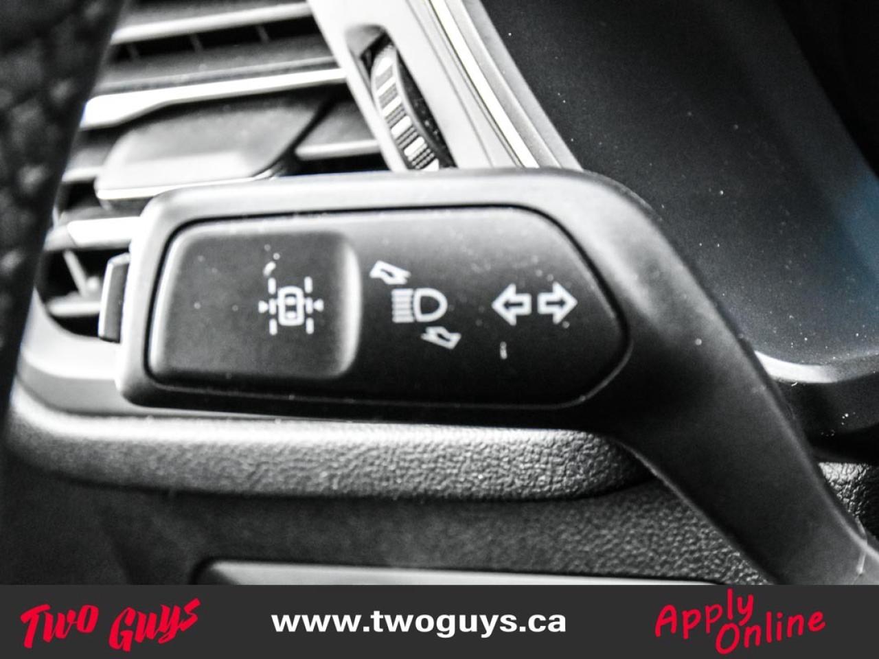 2022 Ford Escape SEL AWD Leather Nav Back Up Camera Photo