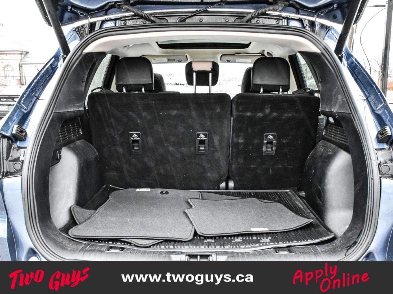 2020 Ford Escape SEL AWD Panoroof Leather Heated Front Seats Photo