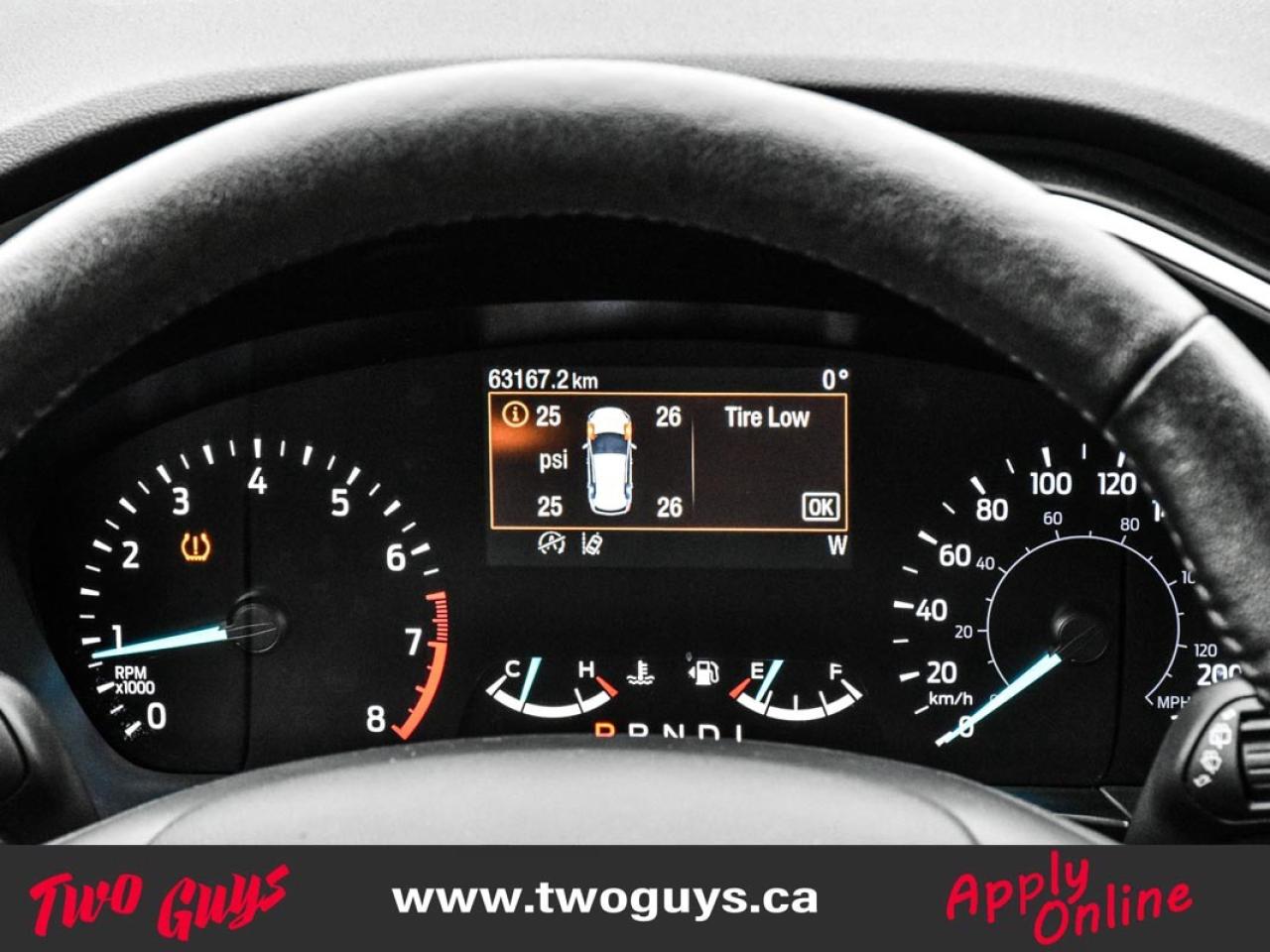 2020 Ford Escape SEL AWD Panoroof Leather Heated Front Seats Photo