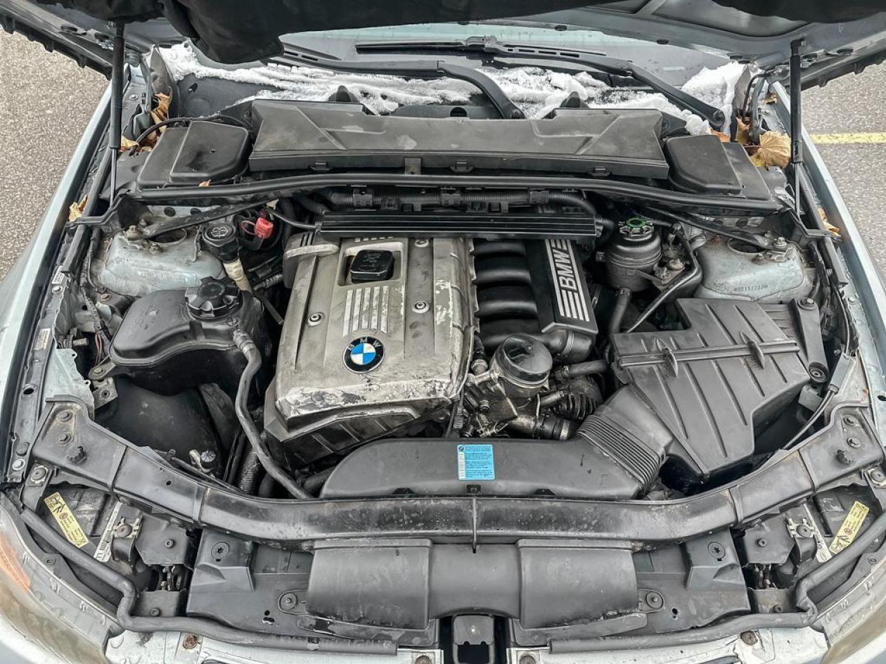 2006 BMW 3 Series 325i Photo