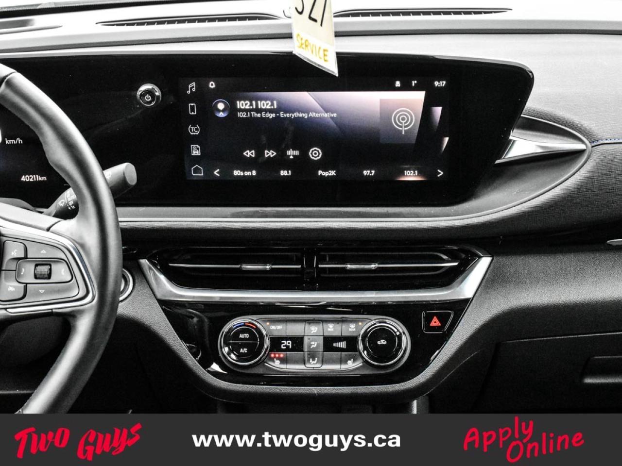 2024 Buick Envista FWD 4dr Sport Touring Photo