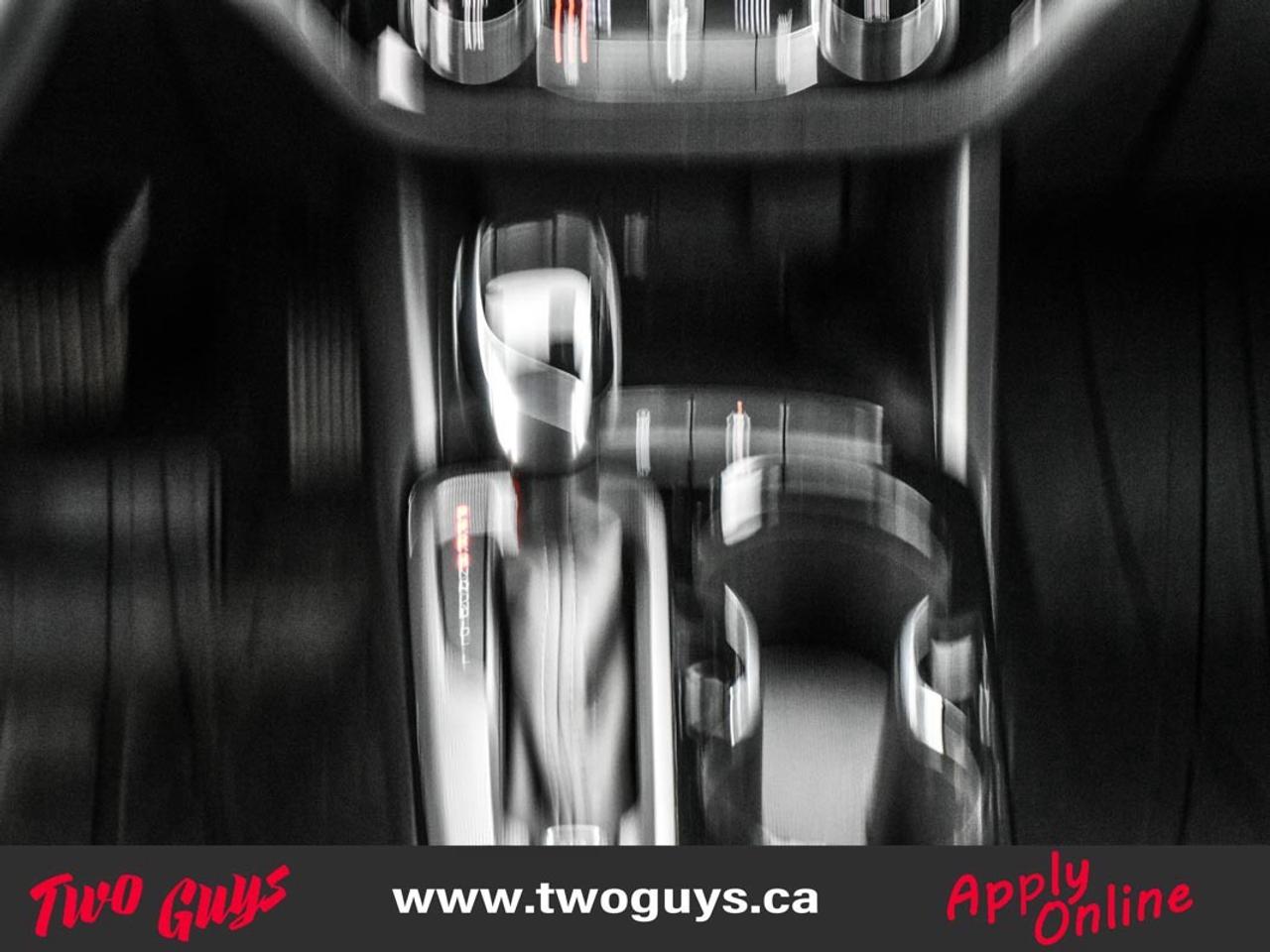 2024 Buick Envista ST   Leather   Local Lease Return   Clean CF Photo