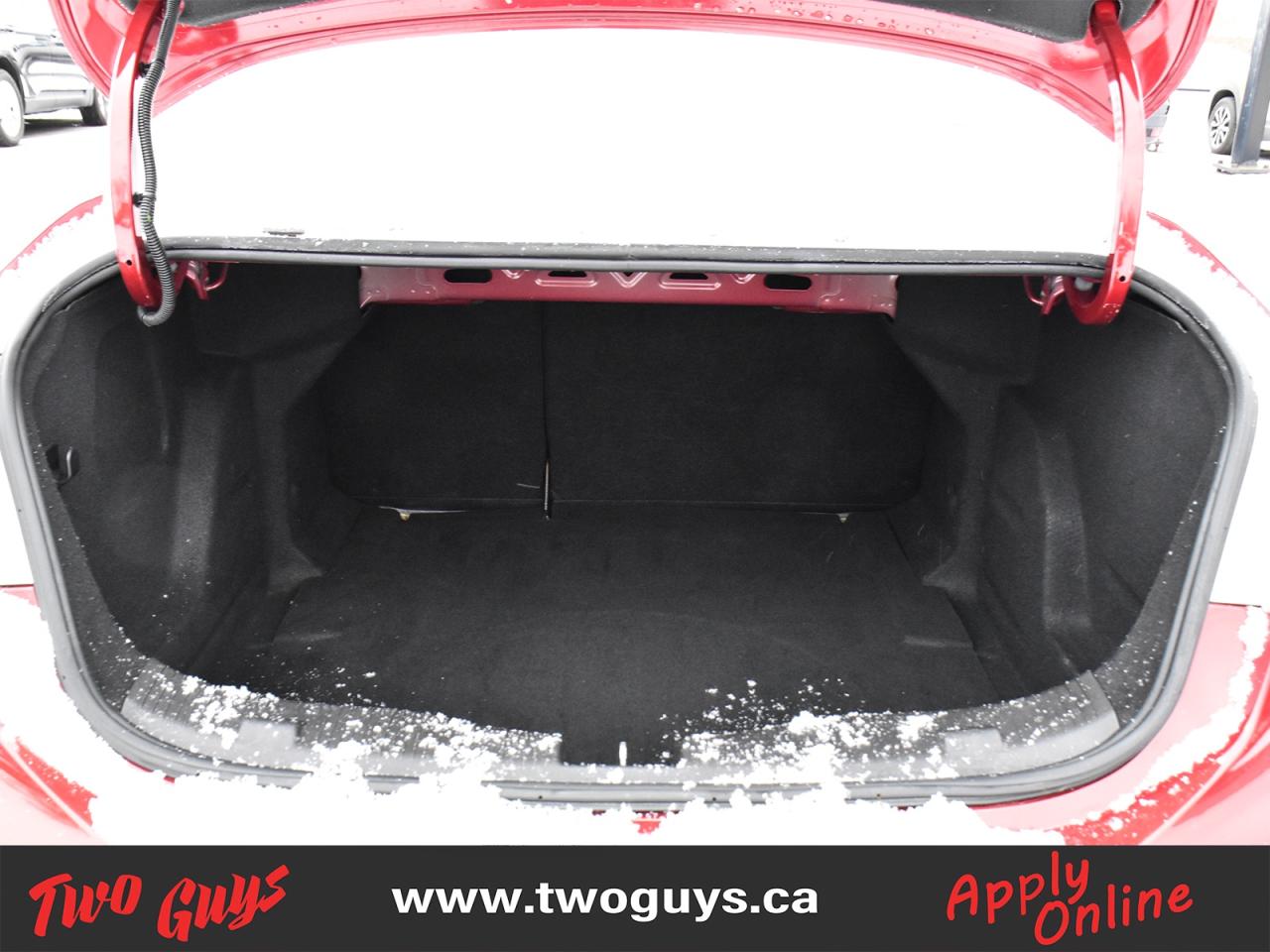 2017 Chevrolet Cruze LT Turbo   Htd Cloth   New AW Tires   Remote Start Photo