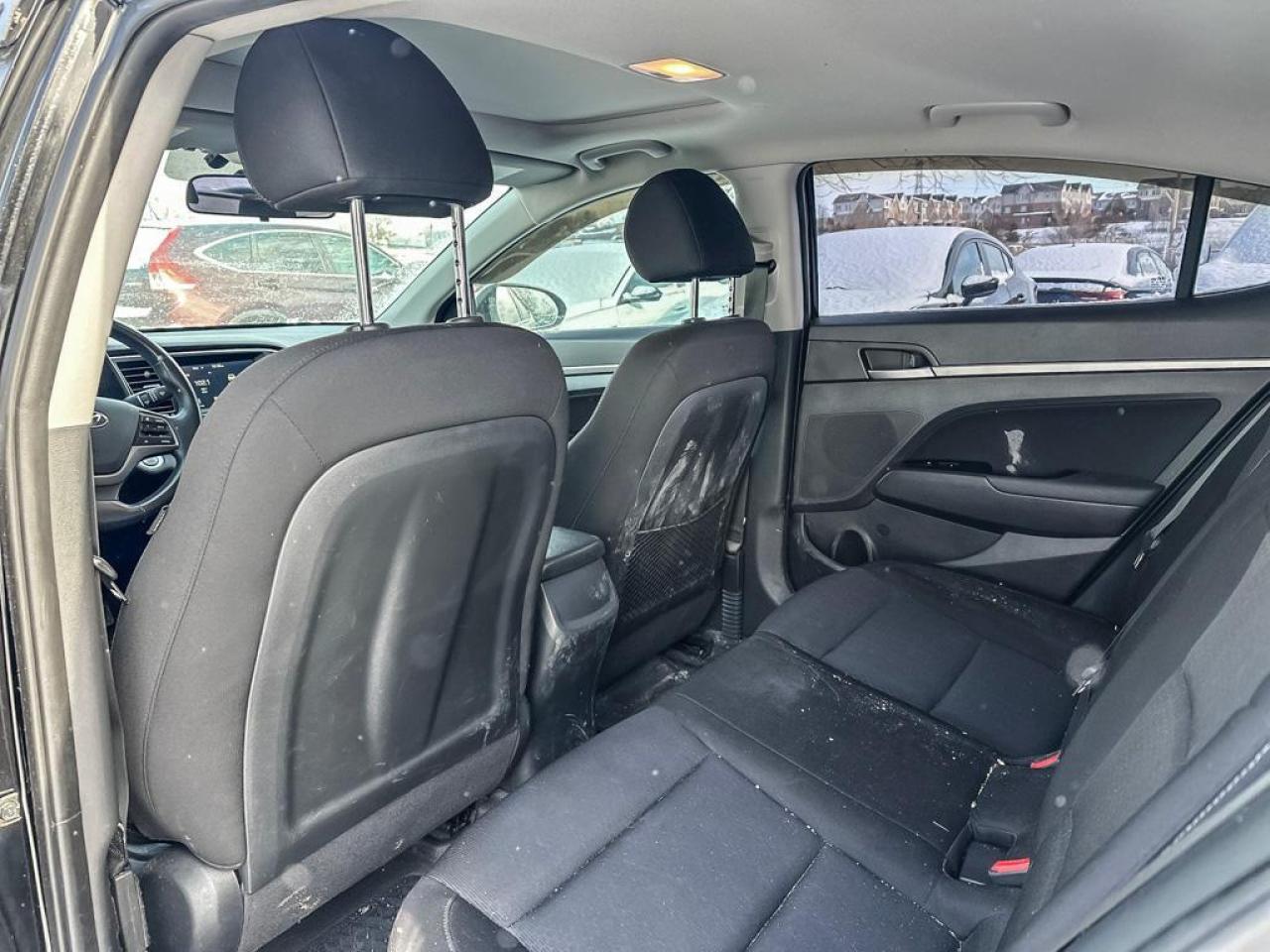 2017 Hyundai Elantra GLS Photo