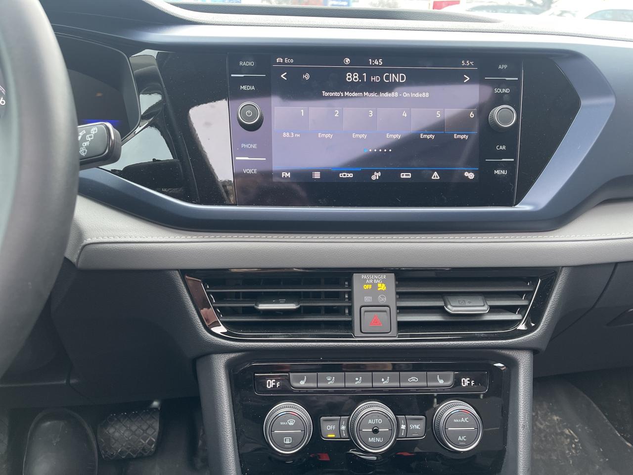 2024 Volkswagen Taos Comfortline 4MOTION AWD Remote Start Sunroof Photo