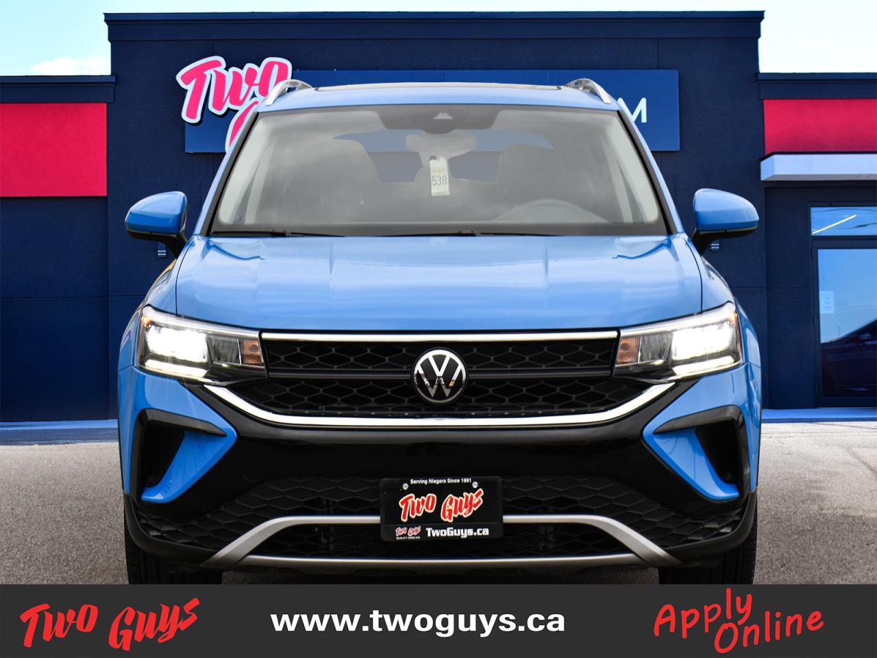 2024 Volkswagen Taos Comfortline AWD   Lthr   Panoroof Photo