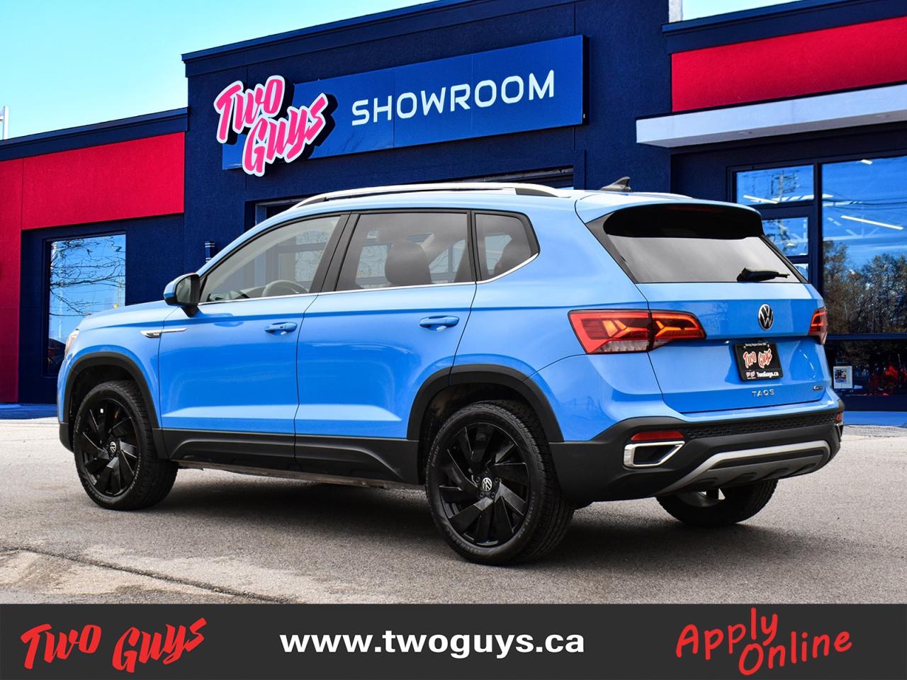 2024 Volkswagen Taos Comfortline AWD   Lthr   Panoroof Photo