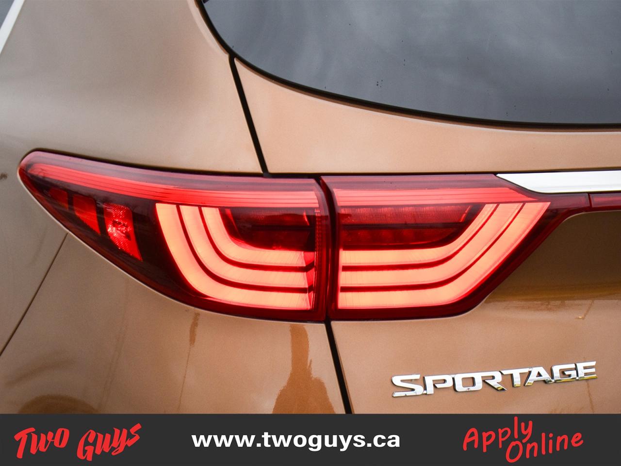 2019 Kia Sportage EX AWD   Leather   Great KMS   Clean CF Photo