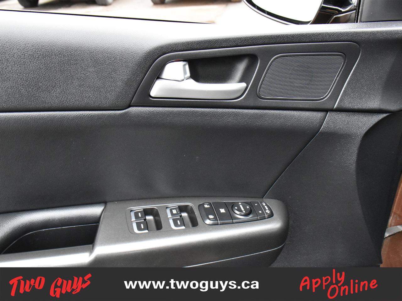 2019 Kia Sportage EX AWD   Leather   Great KMS   Clean CF Photo